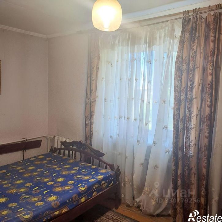 3-комн квартира ул Светлая, 1,  д. 1