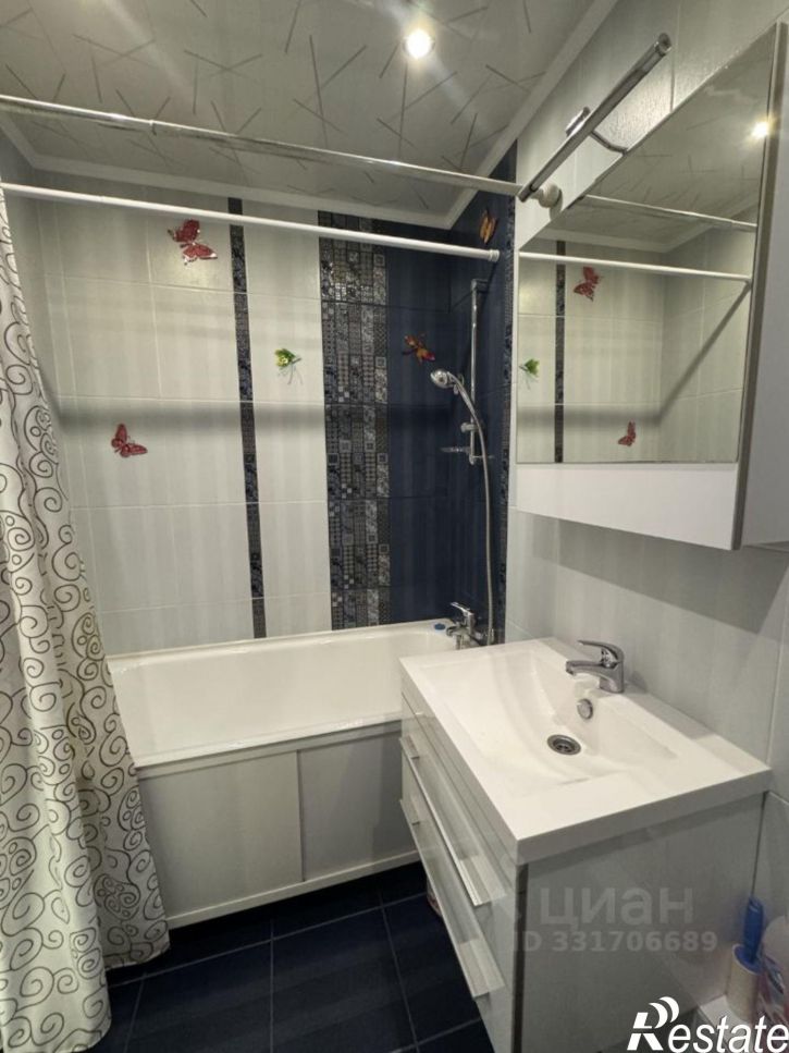 2-комн квартира ул Волгоградская, 24Г,  д. 24Г