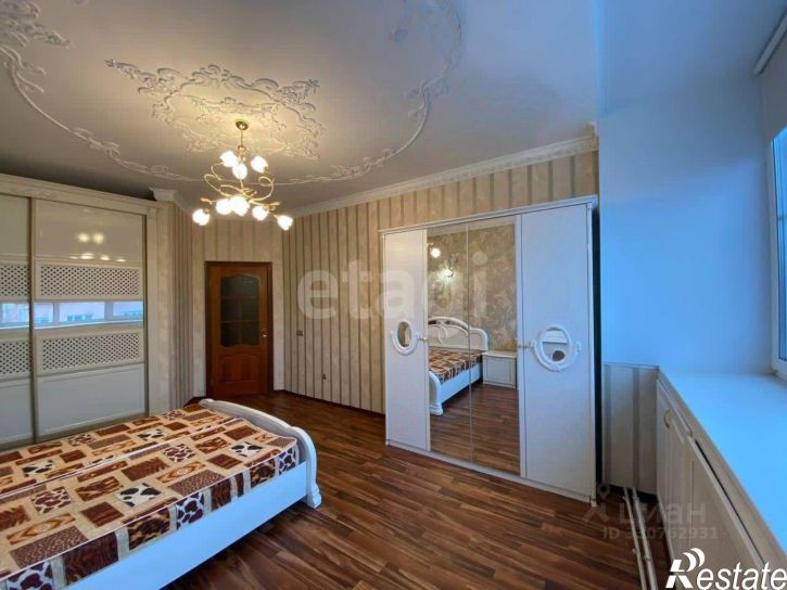 4-комн квартира ул Серова, 39,  д. 39