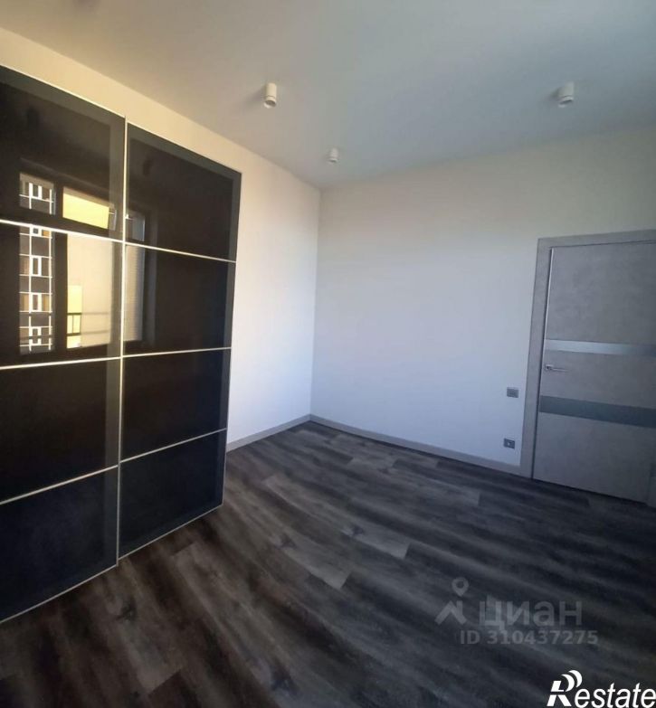 3-комн квартира ул Сенная, 30,  д. 30