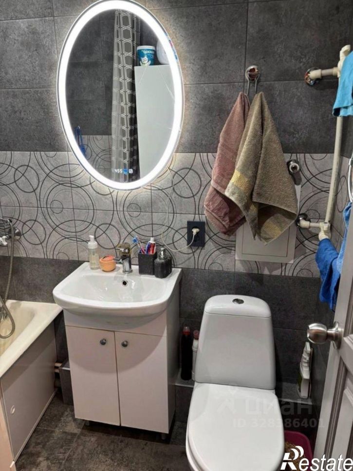 4-комн квартира ул 22 Апреля, 5,  д. 5