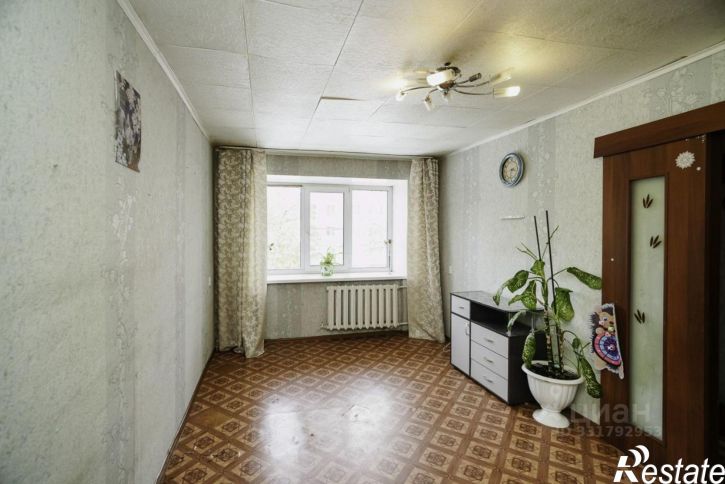 2-комн квартира Космический пр-кт, 1,  д. 1