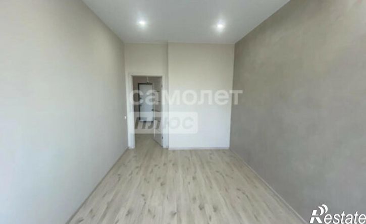 2-комн квартира ул Завертяева, 1,  д. 1