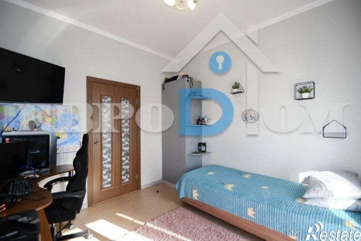 3-комн квартира ул Константина Заслонова, 5,  д. 5