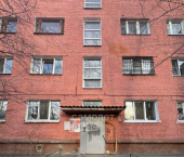 комната 104 кв м ул Петра Ильичева, 5