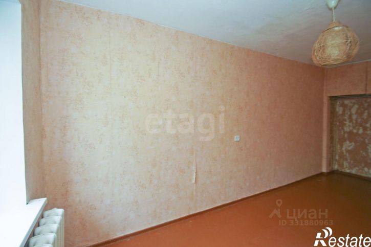 3-комн квартира ул Марка Никифорова, 4,  д. 4