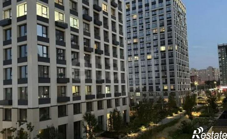 2-комн квартира улица Б.Г. Шаронова, 9
