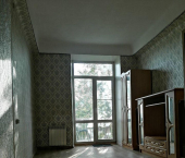 1-комн, 35кв м, этаж 3/4 ул Богдана Хмельницкого, 166