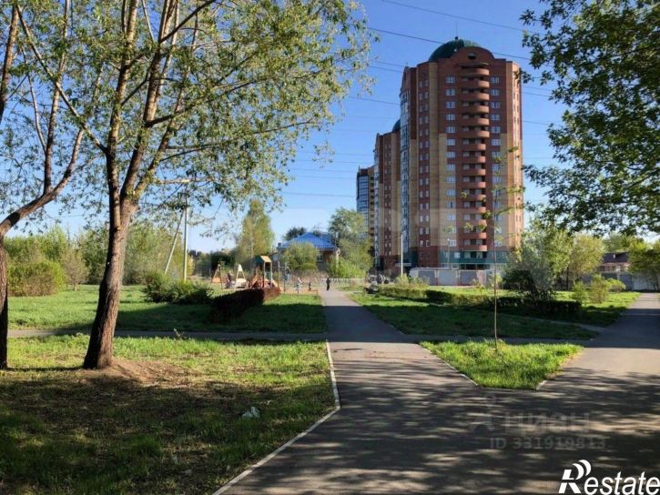 2-комн квартира ул Ипподромная, 14,  д. 14