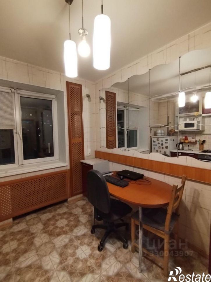 4-комн квартира ул Малиновского, 12 3,  д. 12 3,  к. 3