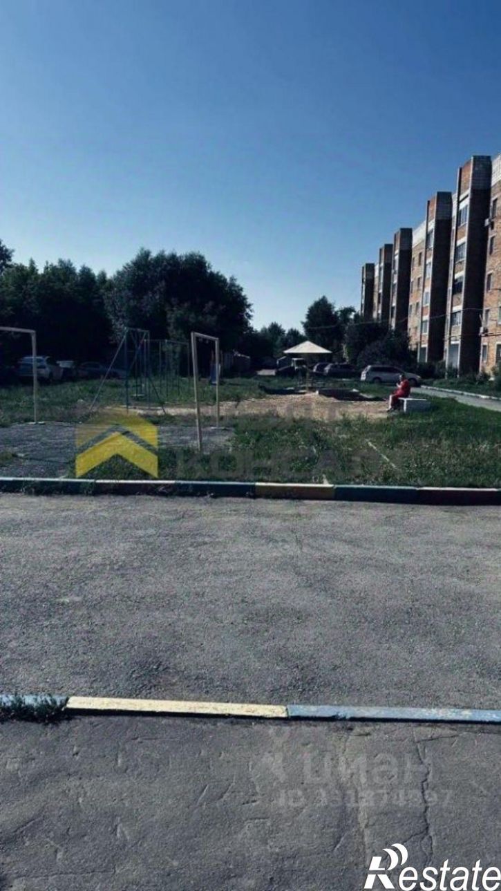 2-комн квартира микрорайон Загородный, д.14