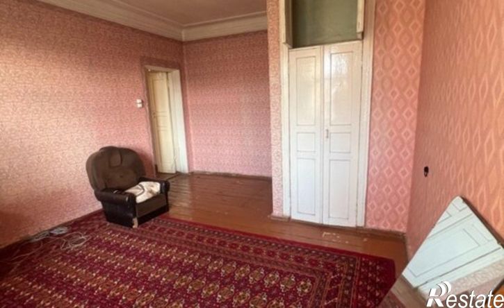3-комн квартира ул Ялтинская, 49,  д. 49