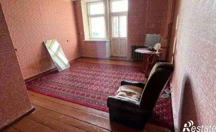 3-комн квартира ул Ялтинская, 49,  д. 49