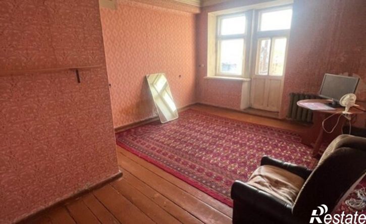 3-комн квартира ул Ялтинская, 49,  д. 49