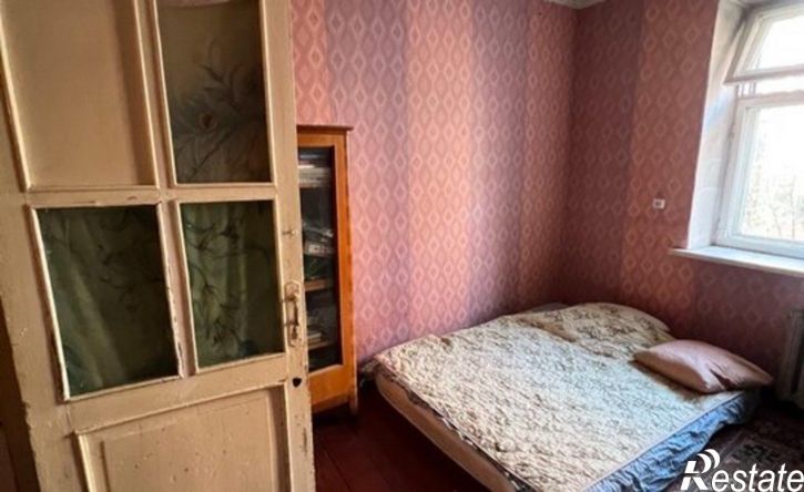 3-комн квартира ул Ялтинская, 49,  д. 49
