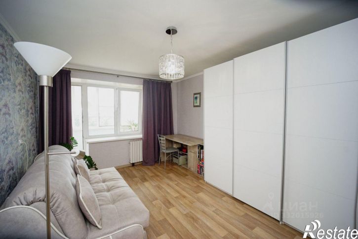 2-комн квартира Космический пр-кт, 32,  д. 32