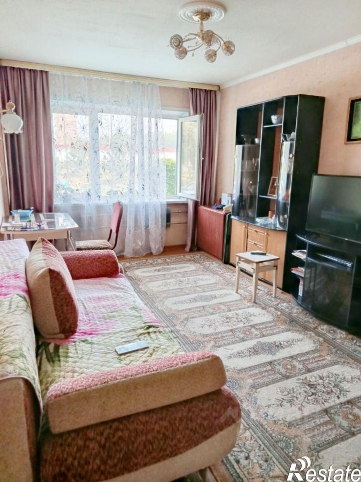 3-комн квартира ул Вострецова, 1,  д. 1