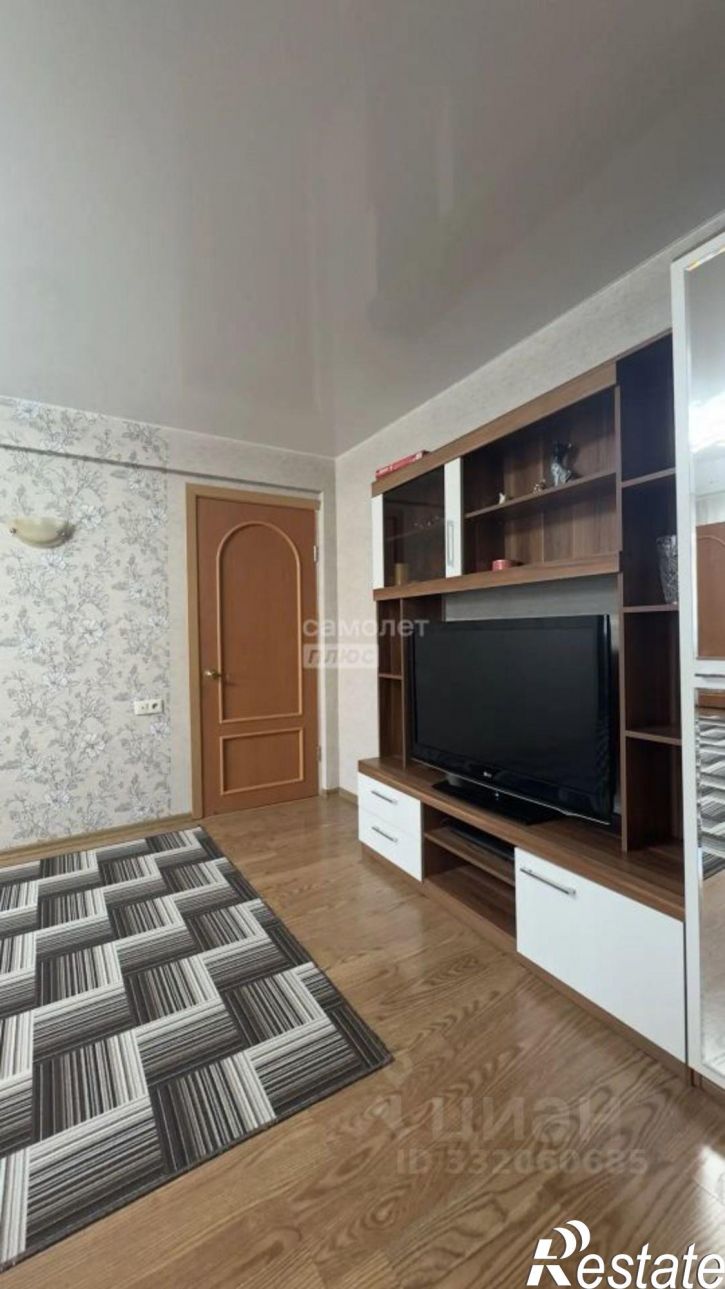 3-комн квартира ул Малиновского, 8А,  д. 8А