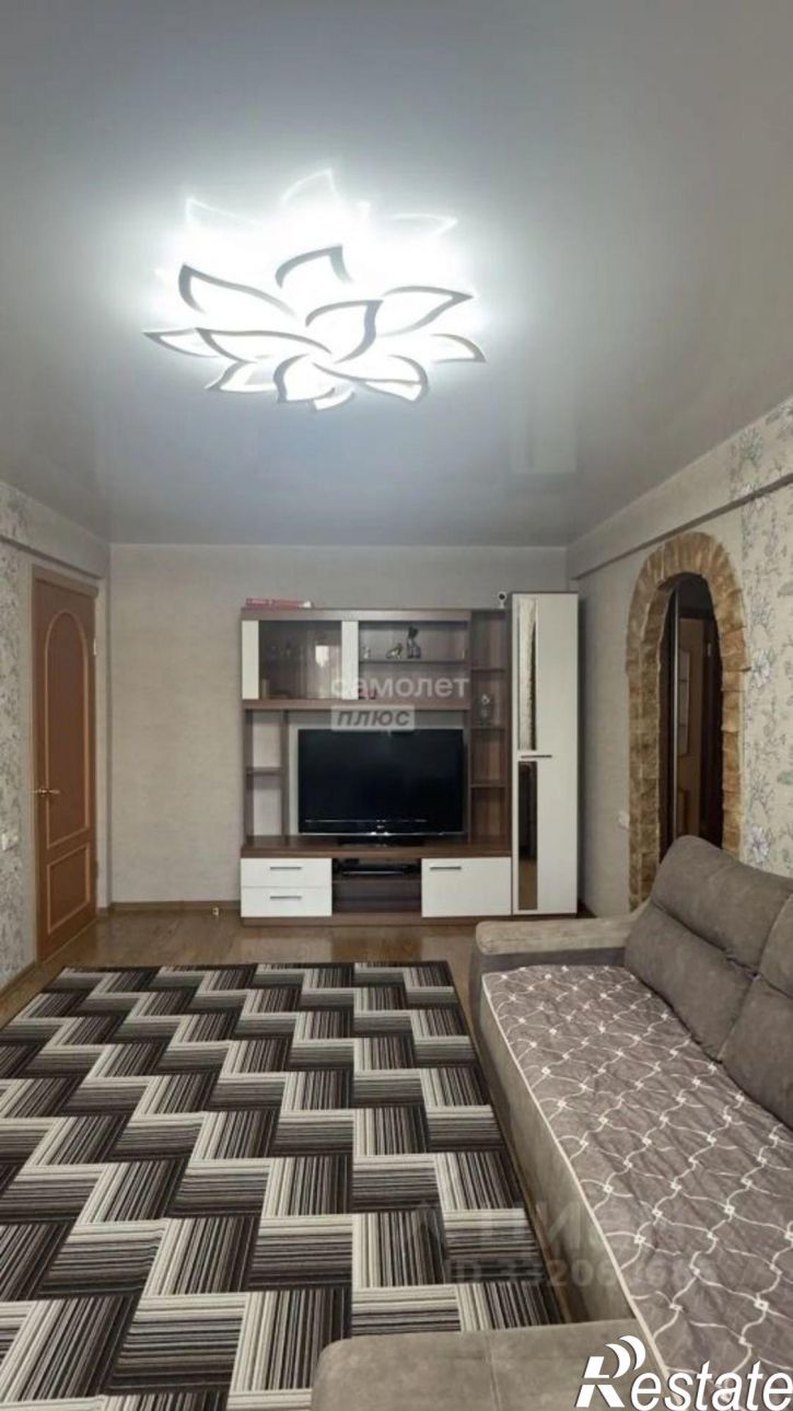 3-комн квартира ул Малиновского, 8А,  д. 8А