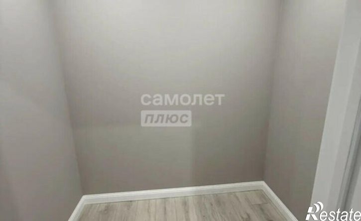 2-комн квартира улица Б.Г. Шаронова, 9