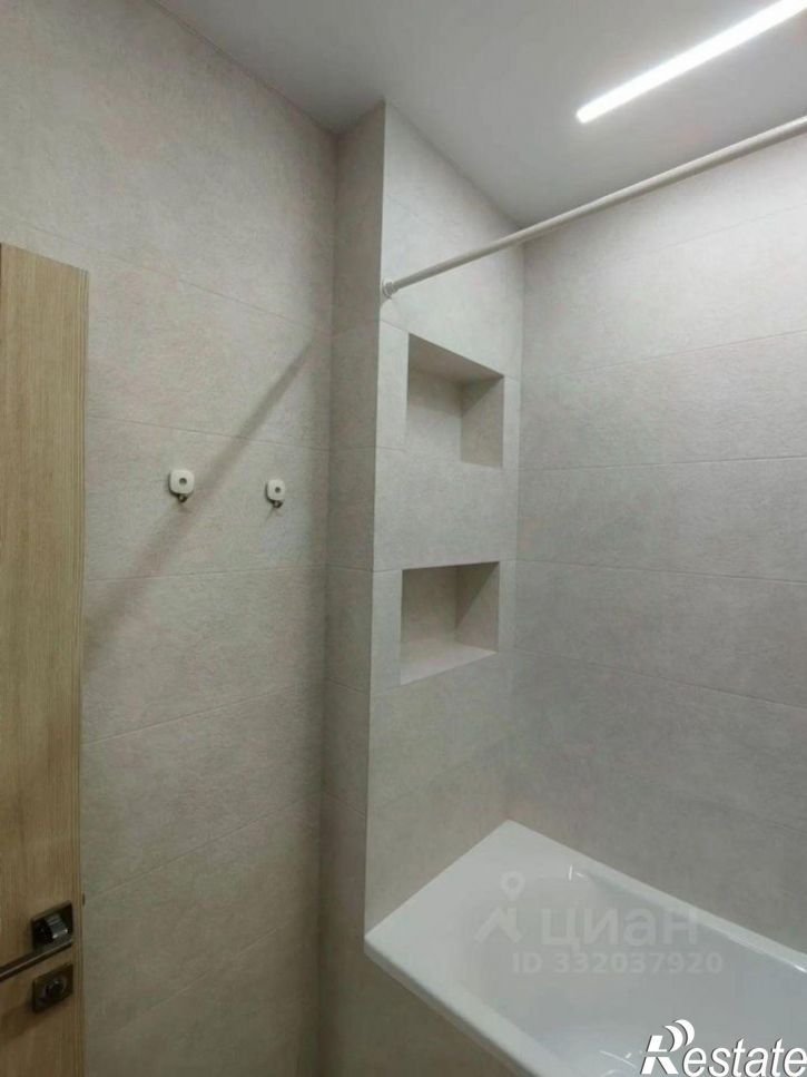 2-комн квартира Волгоградская улица, 53