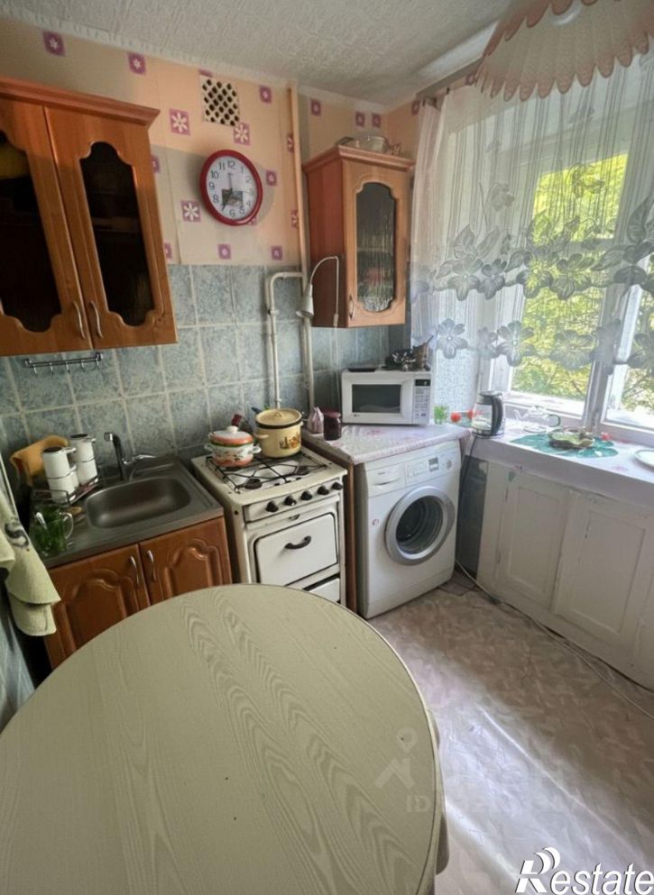 3-комн квартира Камерный пер, 50,  д. 50