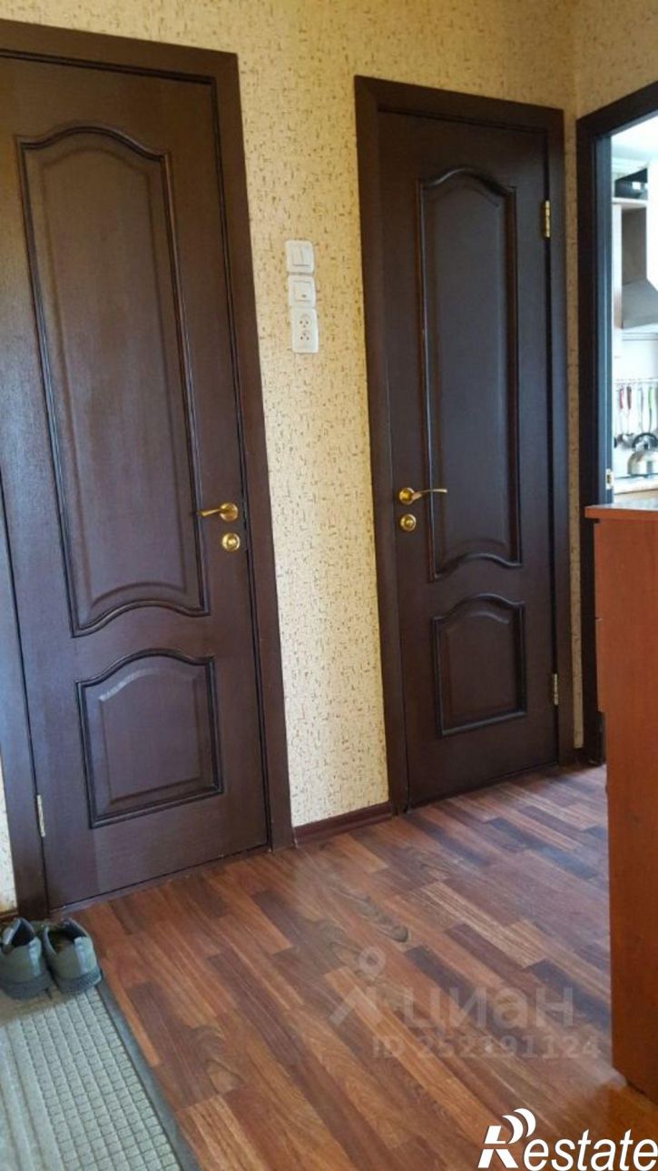3-комн квартира ул Волкова, 15,  д. 15