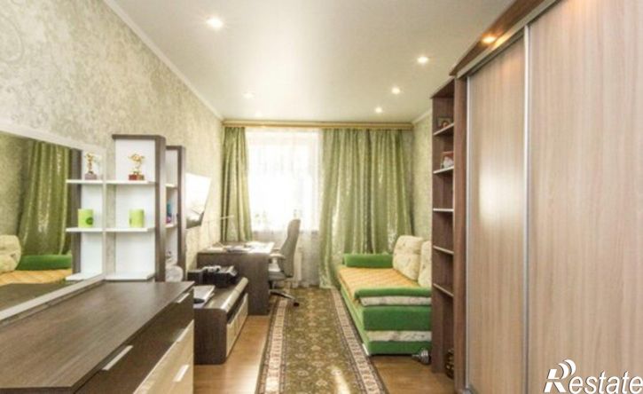 3-комн квартира ул 1-й Красной Звезды, 81,  д. 81