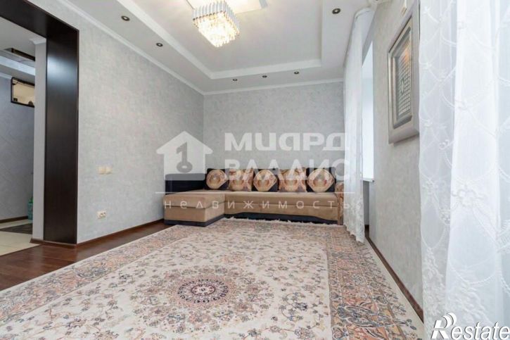 4-комн квартира ул Гусарова, 13,  д. 13