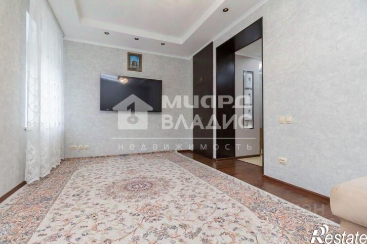 4-комн квартира ул Гусарова, 13,  д. 13