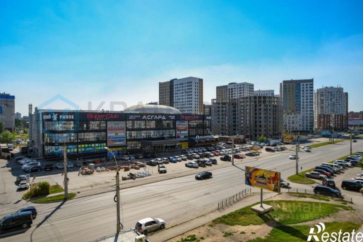 3-комн квартира ул 70 лет Октября, 10,  д. 10