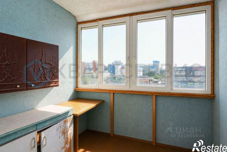 3-комн квартира ул 70 лет Октября, 10,  д. 10
