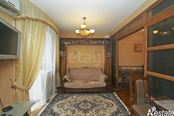 1-комн квартира ул 8-я Линия, 96,  д. 96