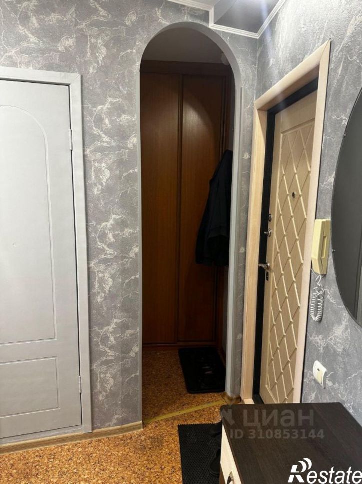1-комн квартира пр-кт Комарова, 5,  д. 5