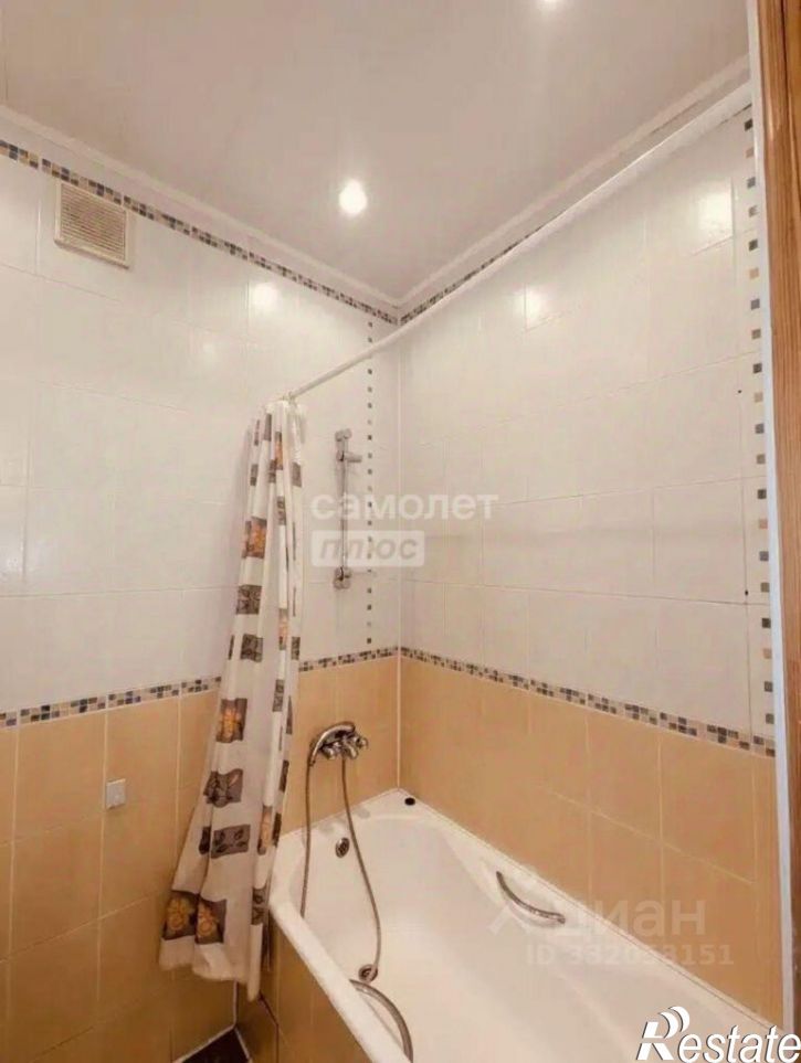 2-комн квартира пр-кт Карла Маркса, 12А,  д. 12А