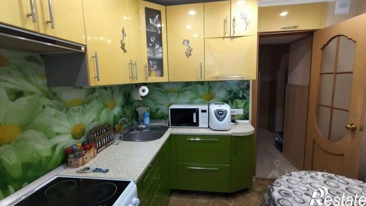 3-комн квартира ул Дмитриева, 15/1,  д. 15/1