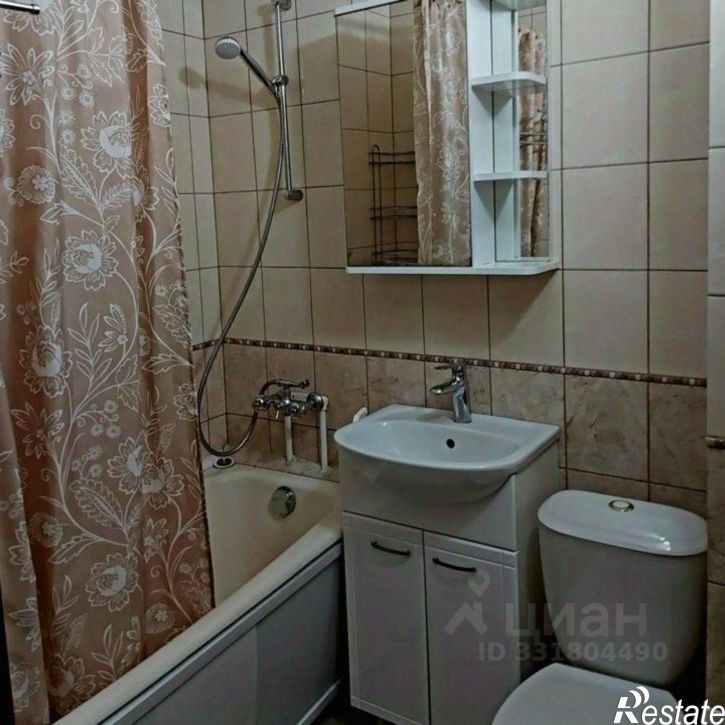1-комн квартира ул Лисицкого, 5А,  д. 5А