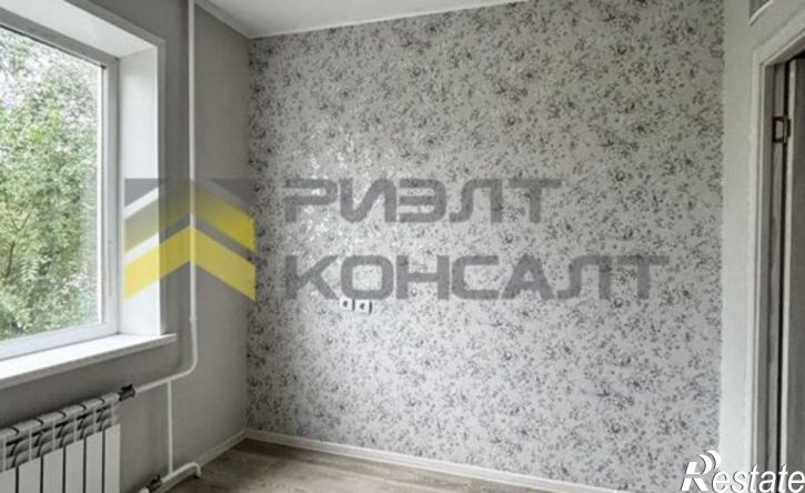 2-комн квартира ул Дианова, 8/1,  д. 8/1