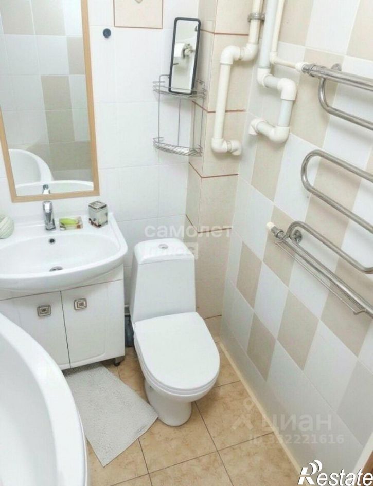 1-комн квартира Космический пр-кт, 105,  д. 105