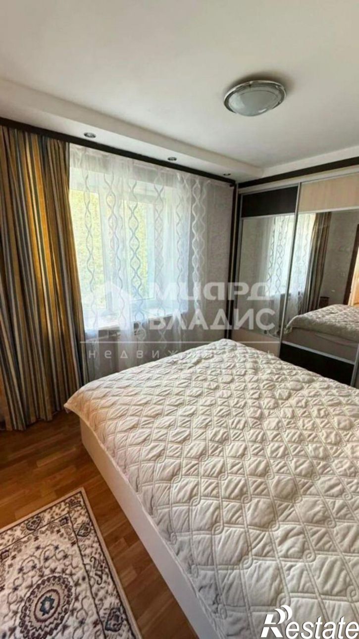 3-комн квартира ул Серова, 26,  д. 26