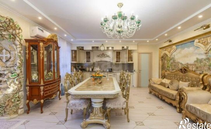 3-комн квартира ул Степанца, 3,  д. 3