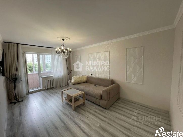 2-комн квартира пр-кт Комарова, 25,  д. 25