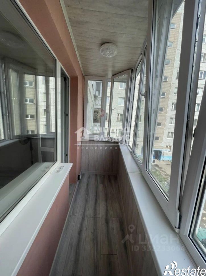 2-комн квартира пр-кт Комарова, 25,  д. 25