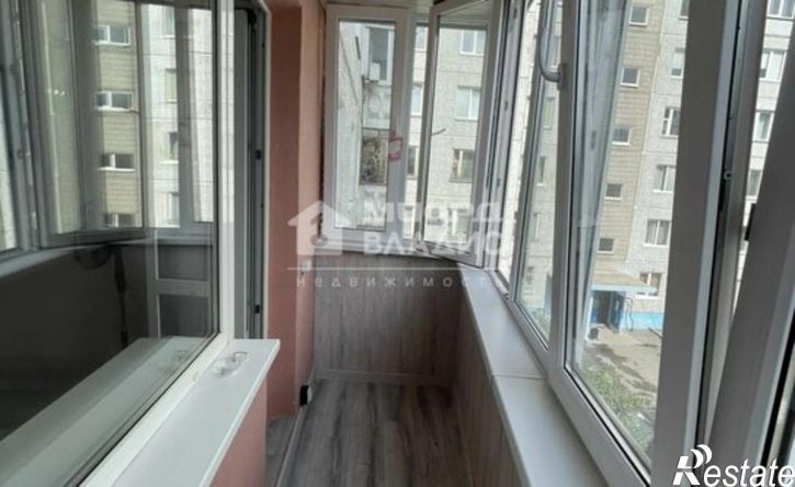 2-комн квартира пр-кт Комарова, 25,  д. 25
