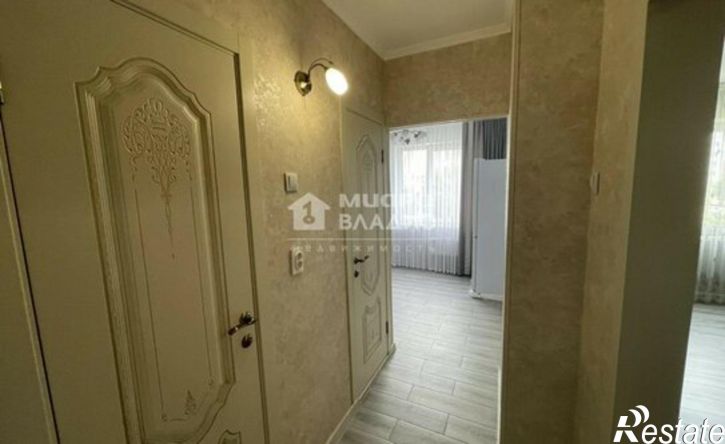 2-комн квартира пр-кт Комарова, 25,  д. 25
