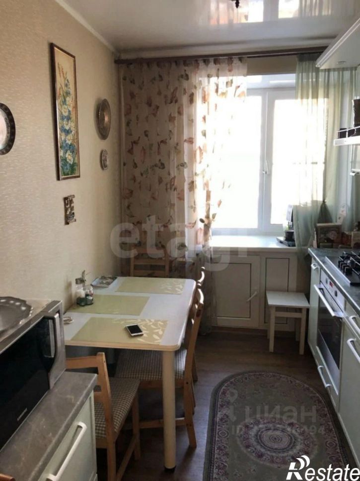 4-комн квартира ул Звездова, 128,  д. 128