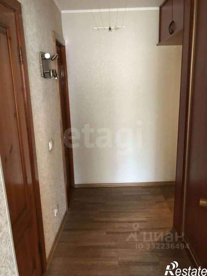 4-комн квартира ул Звездова, 128,  д. 128