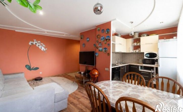 4-комн квартира ул Ватутина, 24,  д. 24