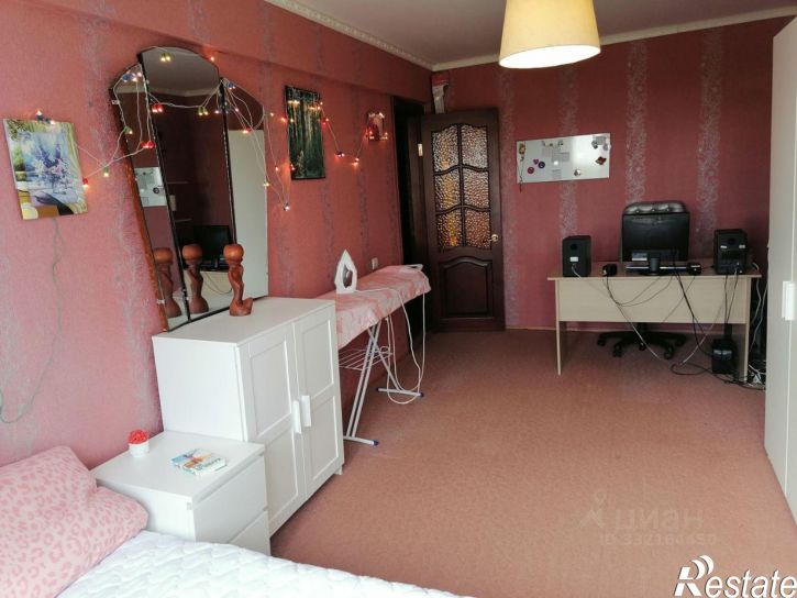 3-комн квартира микрорайон Загородный, 7