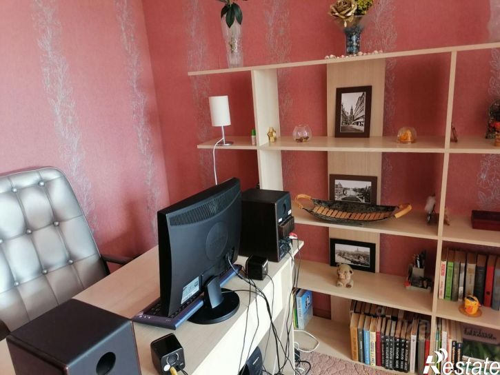 3-комн квартира микрорайон Загородный, 7